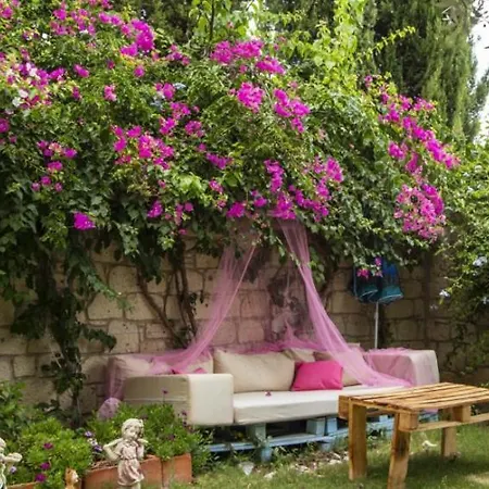 Asma Alacati מלון *