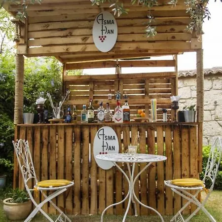 Asma Alacati Çeşme