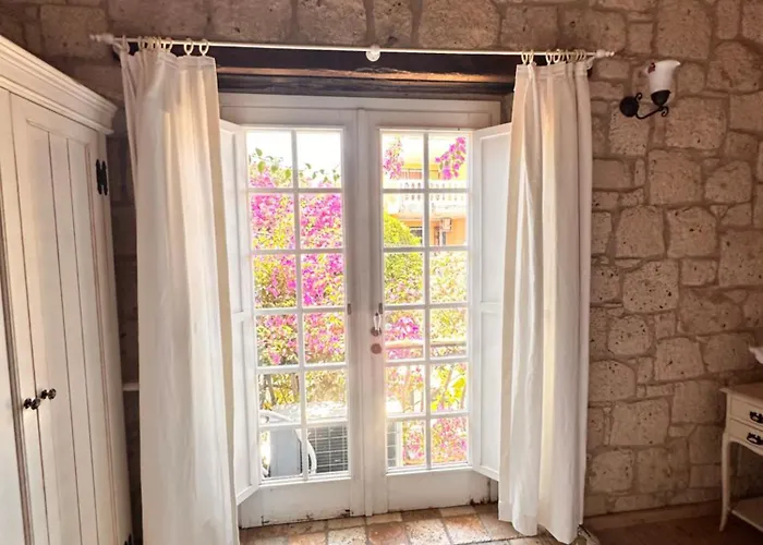 Asma Alacati Szálloda Çeşme