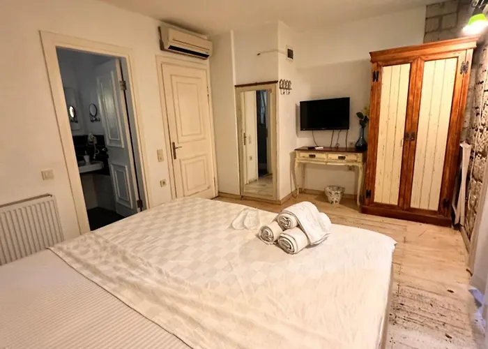 Asma Alacati Çeşme