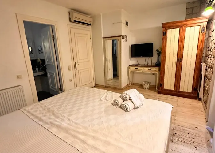 Asma Alacati Hotel Çeşme