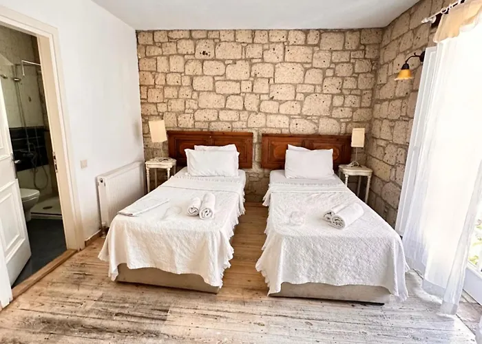 Asma Alacati Hotel *