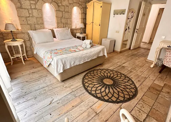 Asma Alacati Hotel *